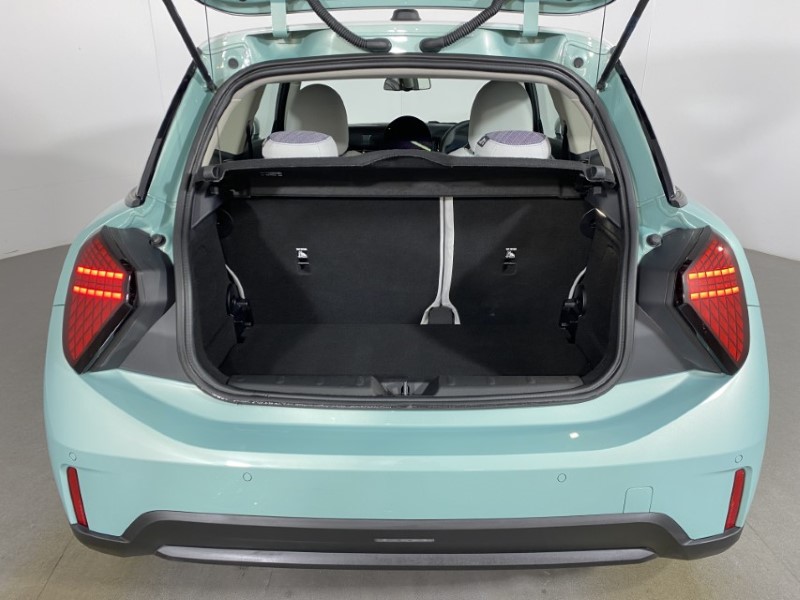 2024 (24) MINI COOPER 1.5 C Classic 3dr Auto 4785372