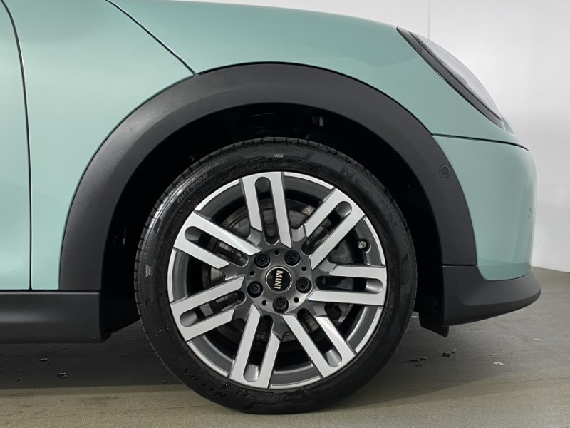 2024 (24) MINI COOPER 1.5 C Classic 3dr Auto 4785382