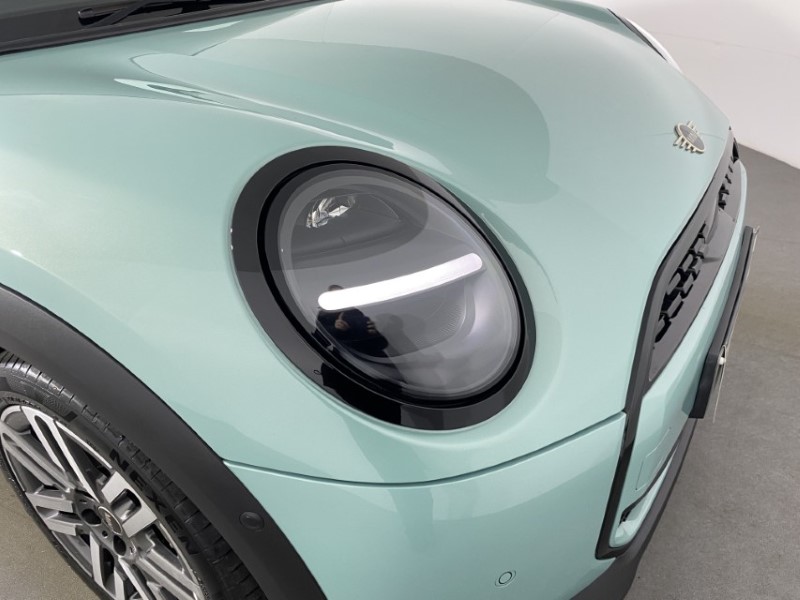 2024 (24) MINI COOPER 1.5 C Classic 3dr Auto 4785383