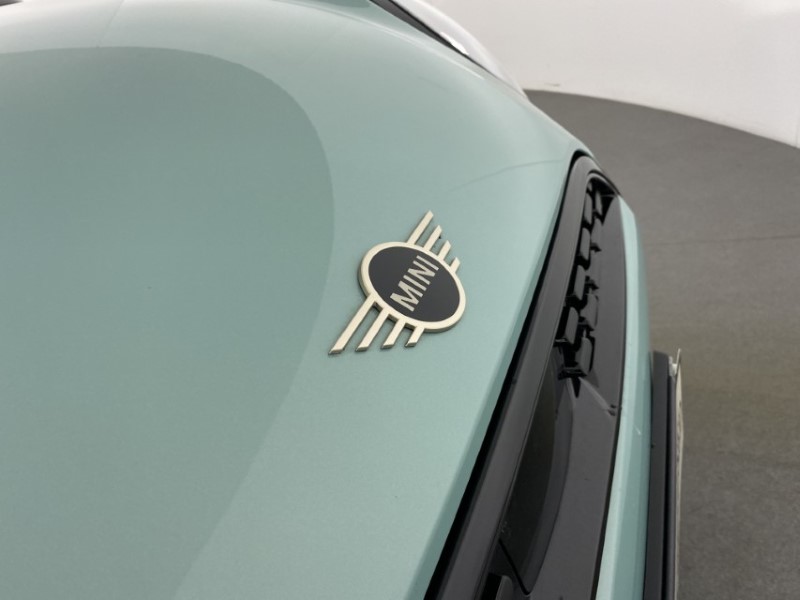 2024 (24) MINI COOPER 1.5 C Classic 3dr Auto 4785384