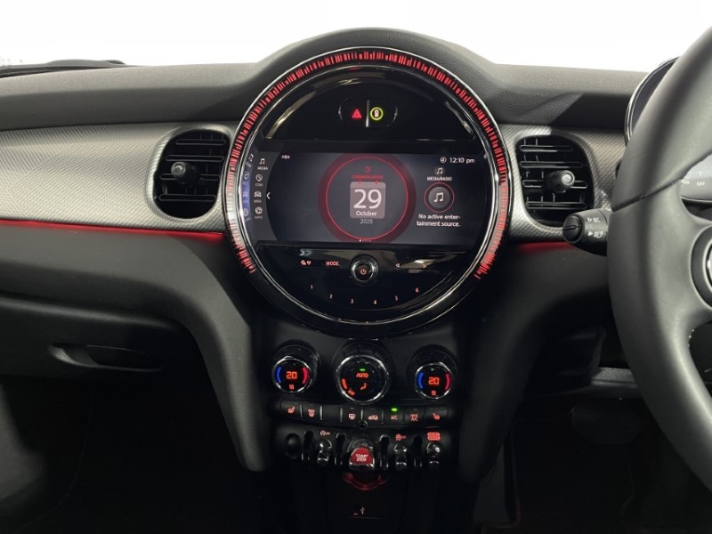 2023 (73) MINI HATCHBACK 1.5 Cooper Exclusive Premium 3dr Auto 4719851