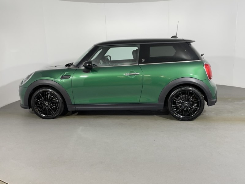 2023 (73) MINI HATCHBACK 1.5 Cooper Exclusive Premium 3dr Auto 4719915