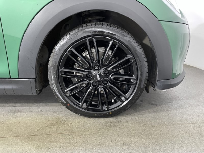 2023 (73) MINI HATCHBACK 1.5 Cooper Exclusive Premium 3dr Auto 4719877