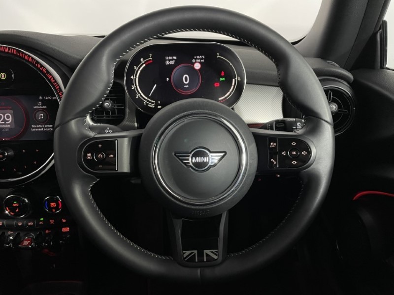 2023 (73) MINI HATCHBACK 1.5 Cooper Exclusive Premium 3dr Auto 4719853