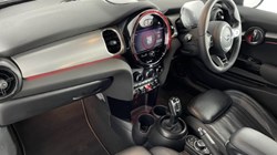 2023 (73) MINI HATCHBACK 1.5 Cooper Exclusive Premium 3dr Auto 4719897