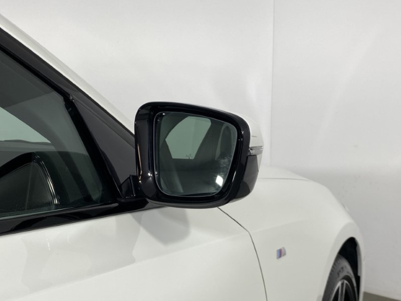 2025 (25) BMW 3 SERIES 330e 22.3 kWh M Sport 4dr Step Auto 4791305