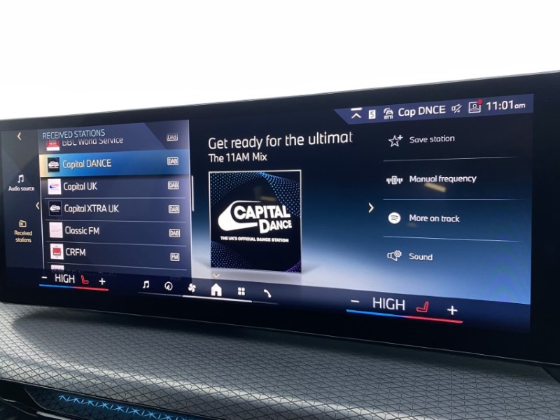 2025 (25) BMW 3 SERIES 330e 22.3 kWh M Sport 4dr Step Auto 4791268