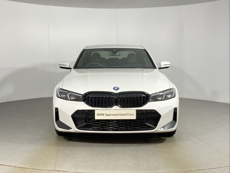 2025 (25) BMW 3 SERIES 330e 22.3 kWh M Sport 4dr Step Auto 4791332