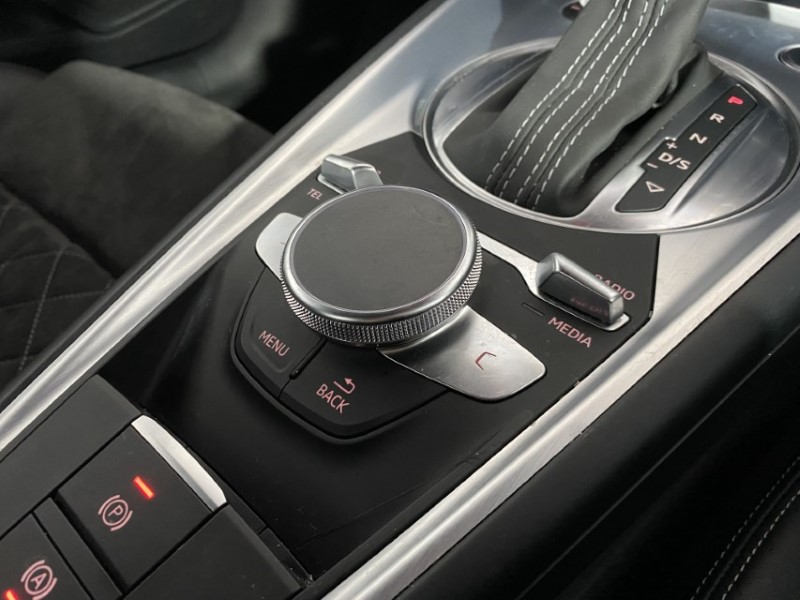 2021 (71) AUDI TT 40 TFSI S Line 2dr S Tronic 4746499