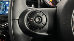 2020 (70) MINI HATCHBACK 2.0 Cooper S Classic II 5dr Auto 4761561