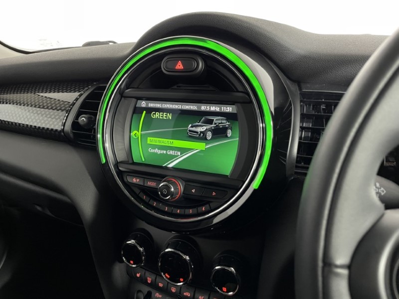 2020 (70) MINI HATCHBACK 2.0 Cooper S Classic II 5dr Auto 4761575