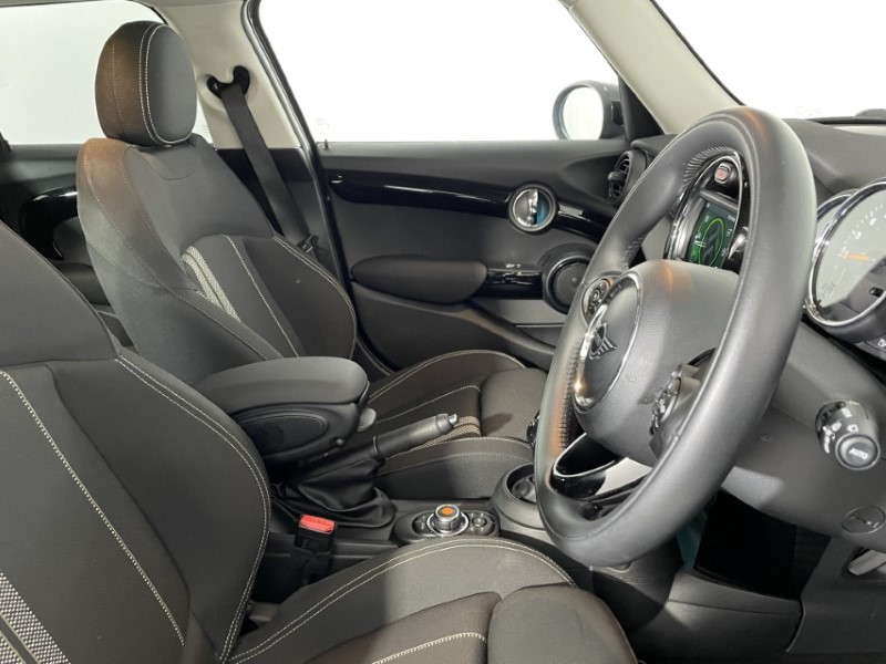 2020 (70) MINI HATCHBACK 2.0 Cooper S Classic II 5dr Auto 4761577