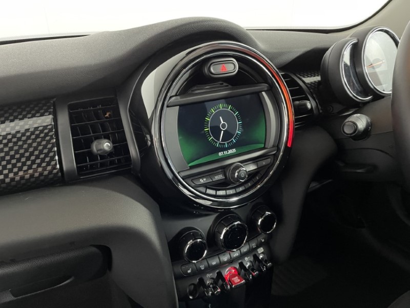 2020 (70) MINI HATCHBACK 2.0 Cooper S Classic II 5dr Auto 4761606