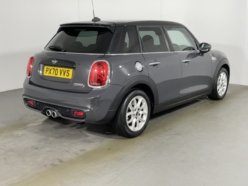 2020 (70) MINI HATCHBACK 2.0 Cooper S Classic II 5dr Auto 4761639