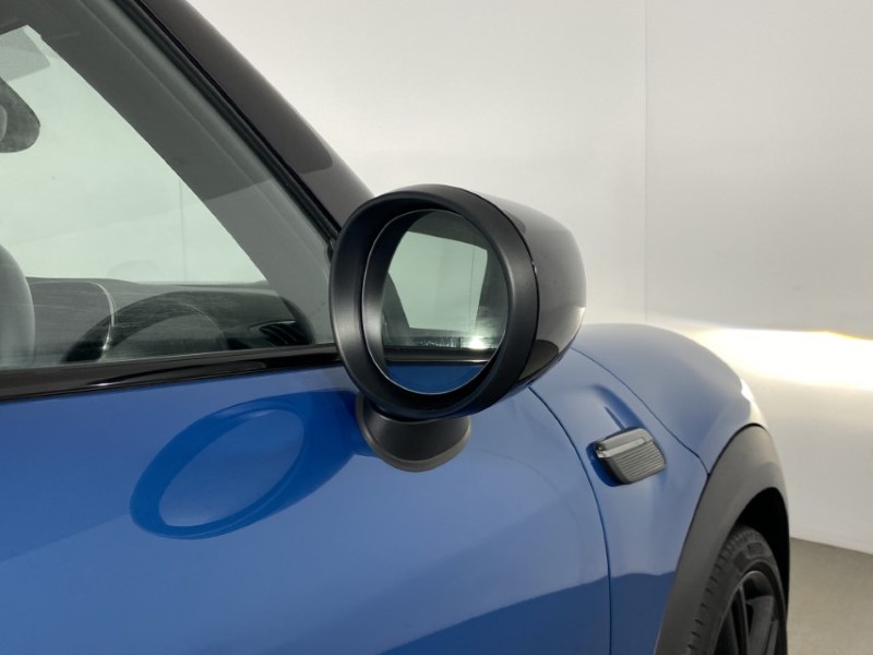 2023 (23) MINI HATCHBACK 1.5 Cooper Sport 3dr Auto 4827316