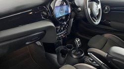 2023 (23) MINI HATCHBACK 1.5 Cooper Sport 3dr Auto 4827307