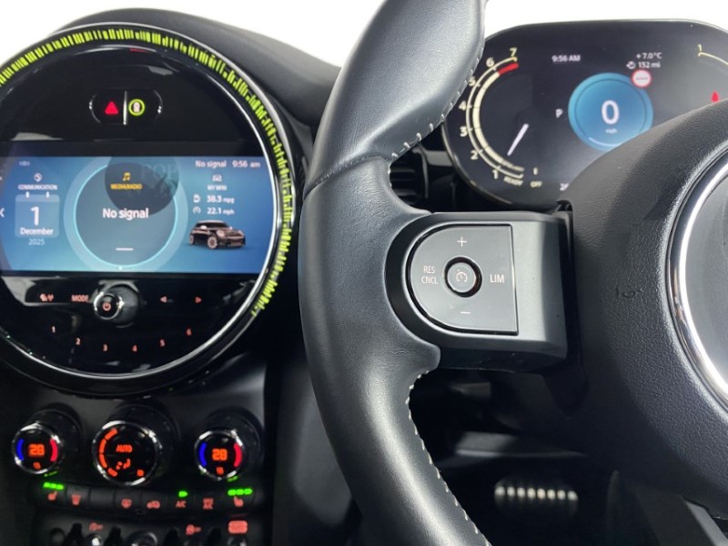 2023 (23) MINI HATCHBACK 1.5 Cooper Sport 3dr Auto 4827295