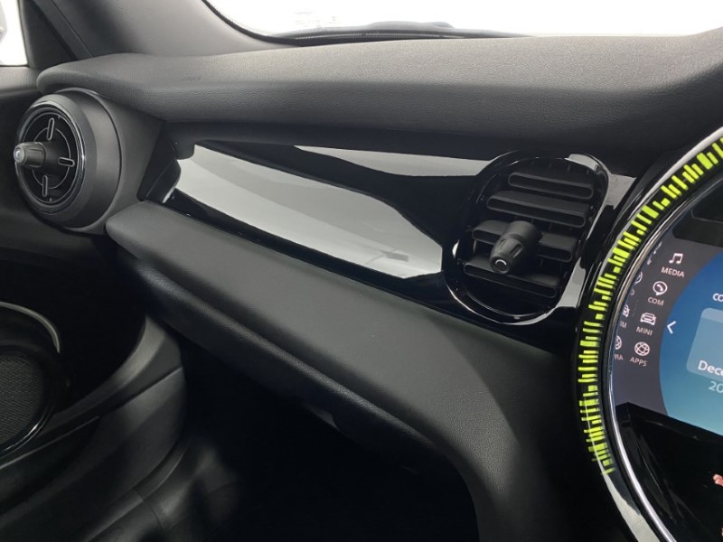 2023 (23) MINI HATCHBACK 1.5 Cooper Sport 3dr Auto 4827299