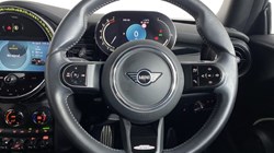 2023 (23) MINI HATCHBACK 1.5 Cooper Sport 3dr Auto 4827294