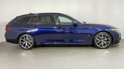 2023 (23) BMW 5 SERIES 520i MHT M Sport 5dr Step Auto 4749763
