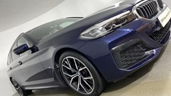 2023 (23) BMW 5 SERIES 520i MHT M Sport 5dr Step Auto 4749769