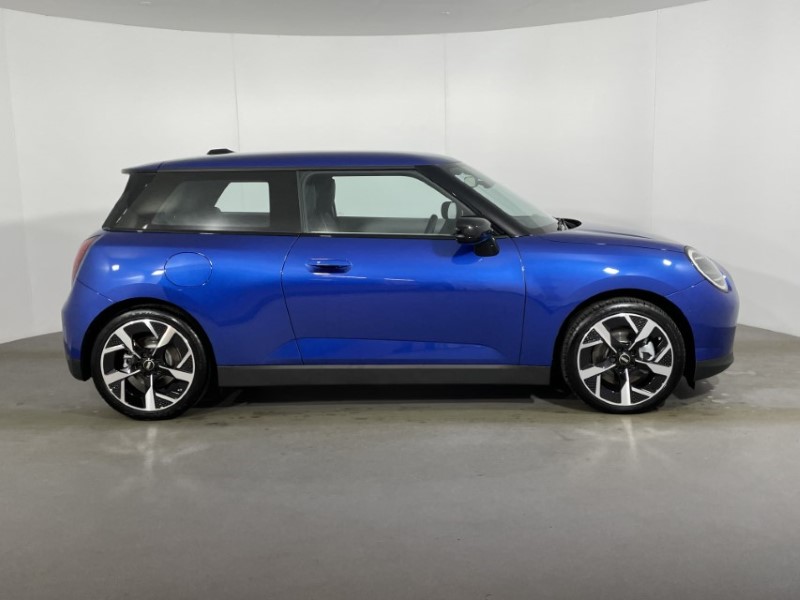 2024 (74) MINI COOPER 160kW SE Exclusive 54kWh 3dr Auto 4771606