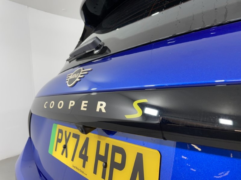 2024 (74) MINI COOPER 160kW SE Exclusive 54kWh 3dr Auto 4771562