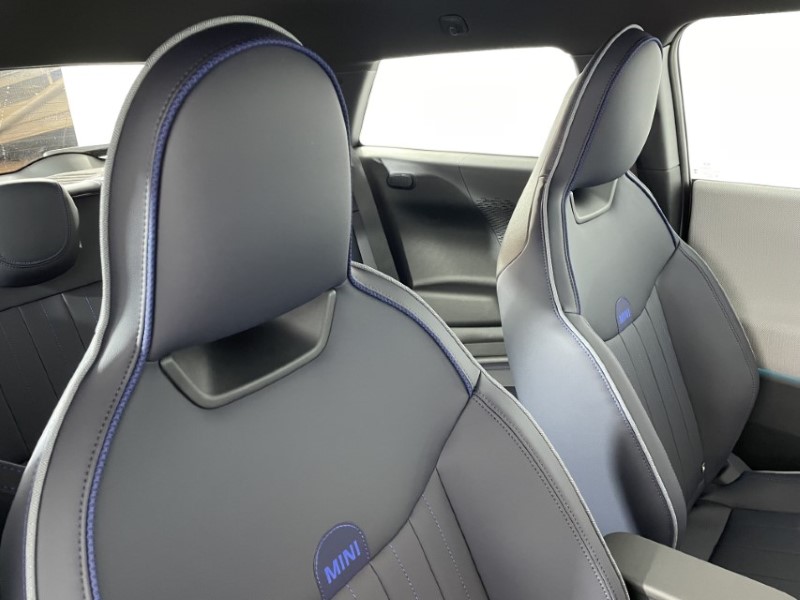 2024 (74) MINI COOPER 160kW SE Exclusive 54kWh 3dr Auto 4771554