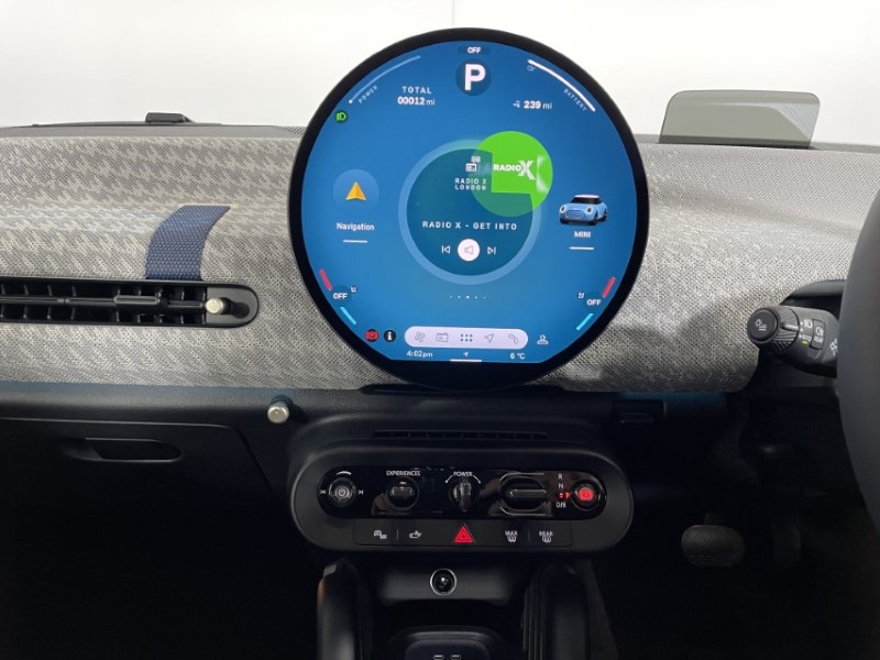 2024 (74) MINI COOPER 160kW SE Exclusive 54kWh 3dr Auto 4771537