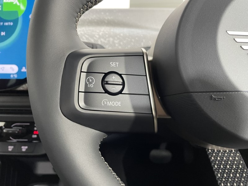 2024 (74) MINI COOPER 160kW SE Exclusive 54kWh 3dr Auto 4771540