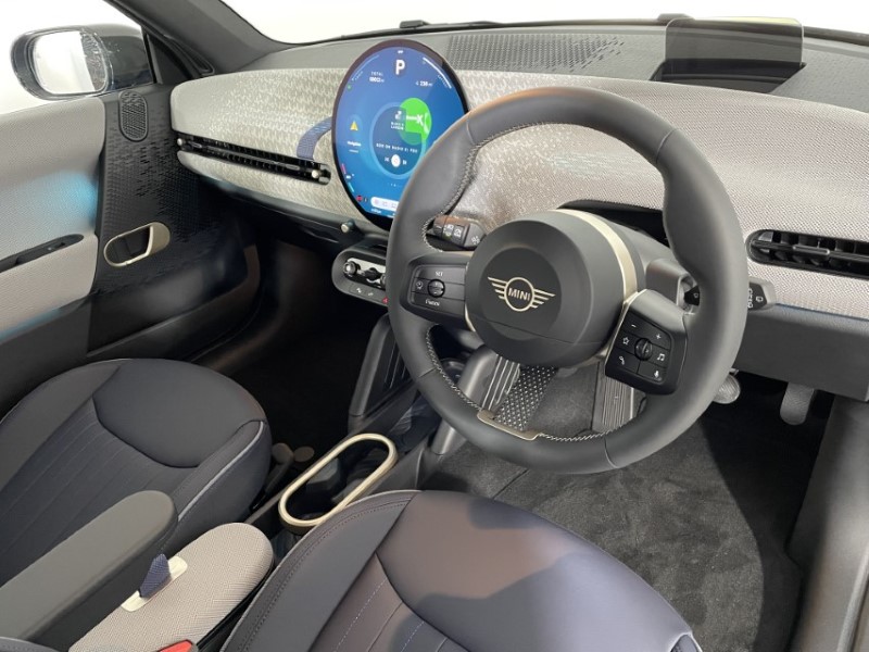 2024 (74) MINI COOPER 160kW SE Exclusive 54kWh 3dr Auto 4771552