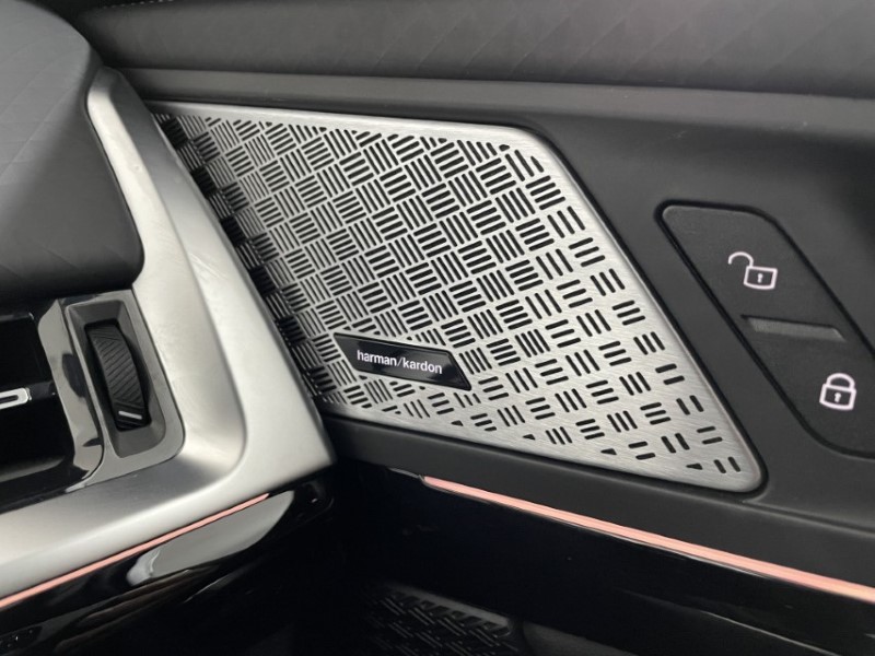 2024 (74) BMW iX2 150kW eDrive20 M Sport 65kWh 5dr Auto 4766704