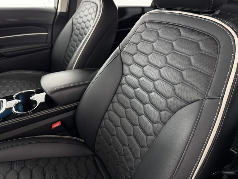 2019 (19) FORD EDGE VIGNALE 2.0 EcoBlue 238 5dr Auto 4891106