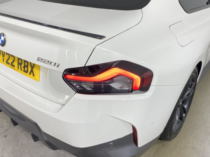 2022 (22) BMW 2 SERIES 220i M Sport 2dr Step Auto 4788101