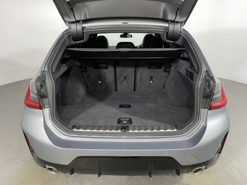 2022 (72) BMW 3 SERIES 320i M Sport 5dr Step Auto 4846041