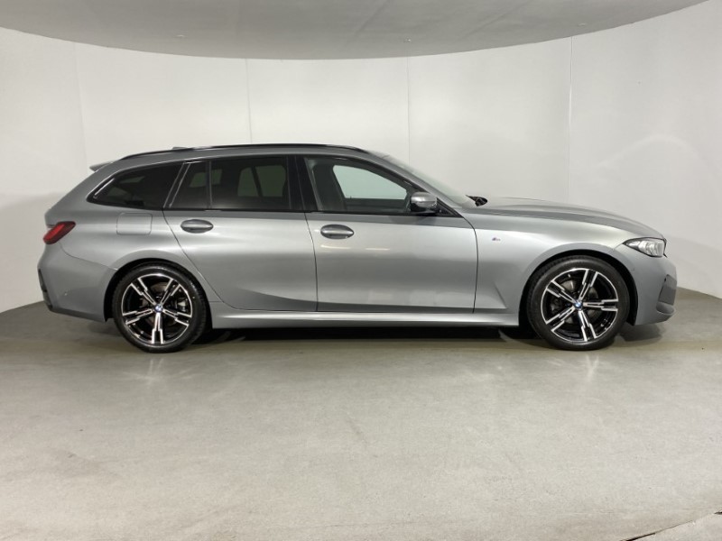 2022 (72) BMW 3 SERIES 320i M Sport 5dr Step Auto 4846073