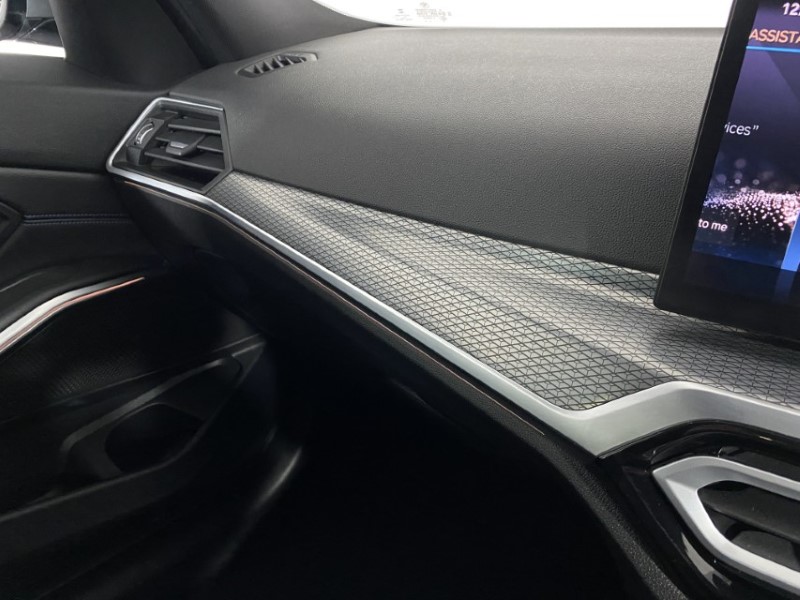 2022 (72) BMW 3 SERIES 320i M Sport 5dr Step Auto 4846036