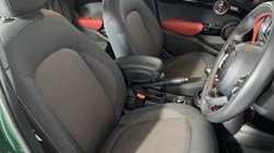 2019 (69) MINI HATCHBACK 1.5 Cooper Sport II 5dr 4806406