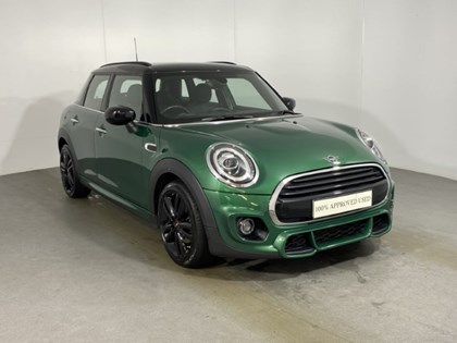2019 (69) MINI HATCHBACK 1.5 Cooper Sport II 5dr