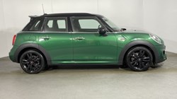 2019 (69) MINI HATCHBACK 1.5 Cooper Sport II 5dr 4806553