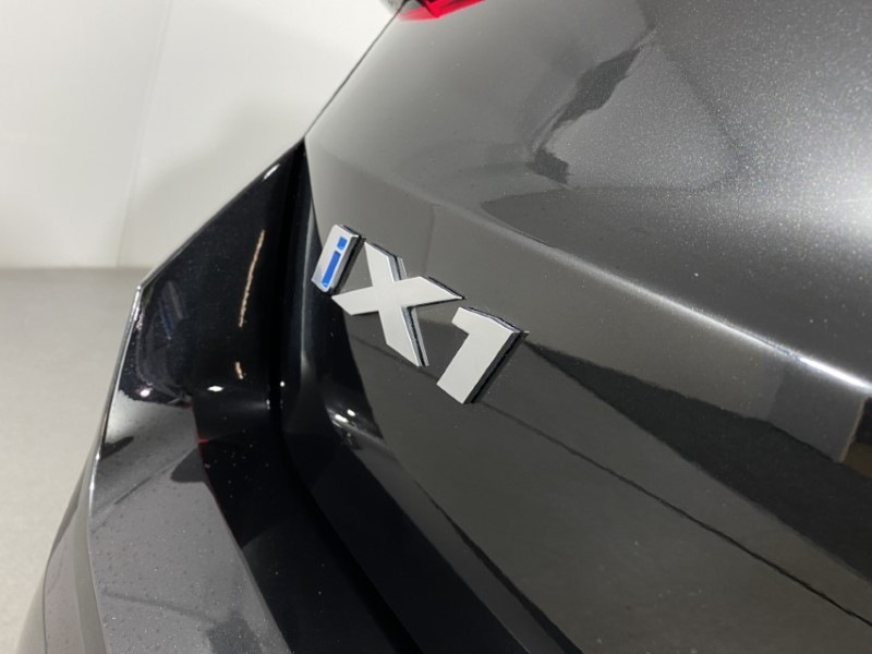2025 (25) BMW iX1 150kW eDrive20 M Sport 65kWh 5dr Auto 4804253
