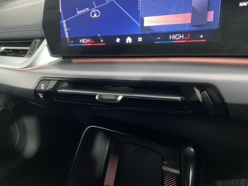 2025 (25) BMW iX1 150kW eDrive20 M Sport 65kWh 5dr Auto 4804237