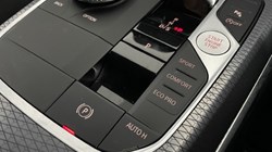 2025 (25) BMW 3 SERIES 320i M Sport 5dr Step Auto 4792309