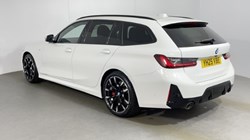 2025 (25) BMW 3 SERIES 320i M Sport 5dr Step Auto 1