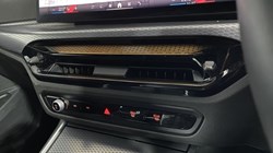 2025 (25) BMW 3 SERIES 320i M Sport 4dr Step Auto 4781108