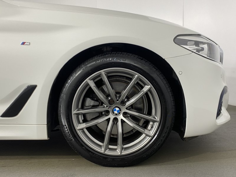 2019 (69) BMW 5 SERIES 520d M Sport 4dr Auto 4797755