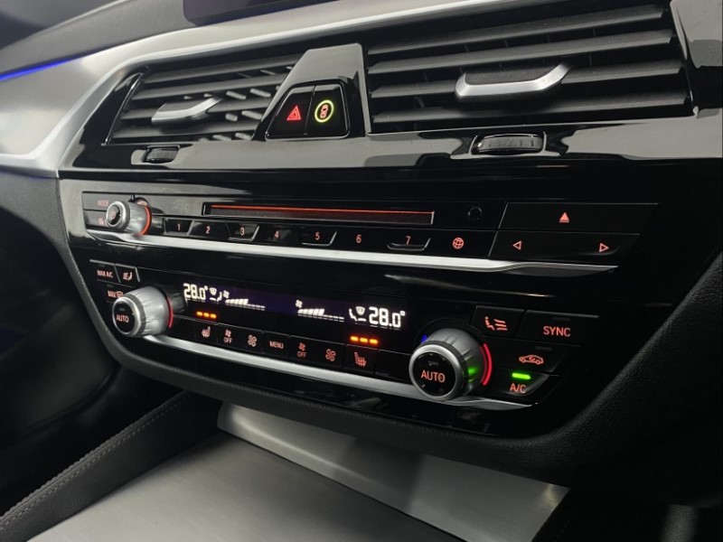 2019 (69) BMW 5 SERIES 520d M Sport 4dr Auto 4797736