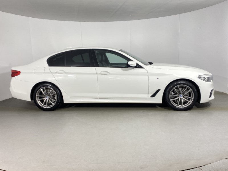 2019 (69) BMW 5 SERIES 520d M Sport 4dr Auto 4797761