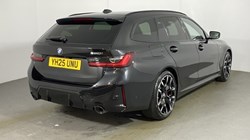 2025 (25) BMW 3 SERIES 320i M Sport 5dr Step Auto 4804216