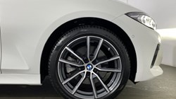 2025 (74) BMW 3 SERIES 330e 22.3 kWh Sport 5dr Step Auto 4876929